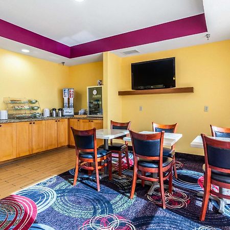 Quality Inn Texas City I-45 Exteriör bild